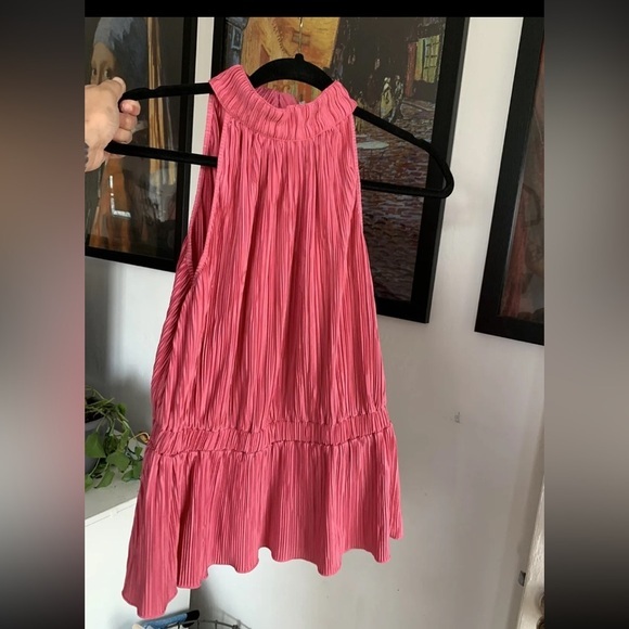 7th Avenue Design Studio Sleeveless Pleated  Top Medium New York & Company Pink - Picture 3 of 6